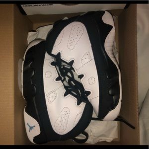 Toddler Jordan 9 Retro "White/University Blue/Black" Sz 7c